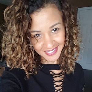 Meet your Posher, Stacey